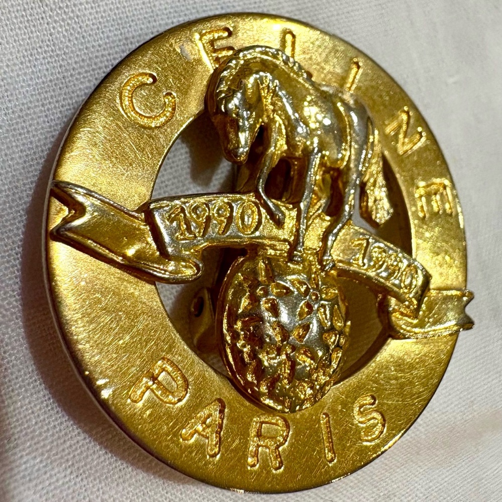 Céline Rare 1990 Anniversary Horse Medallion Clip-On Earrings - Picture 11 of 11